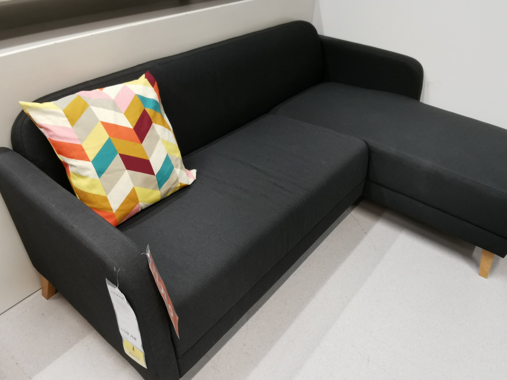 Unleash Your Inner Designer with the Stylish Linanäs Sofa from IKEA